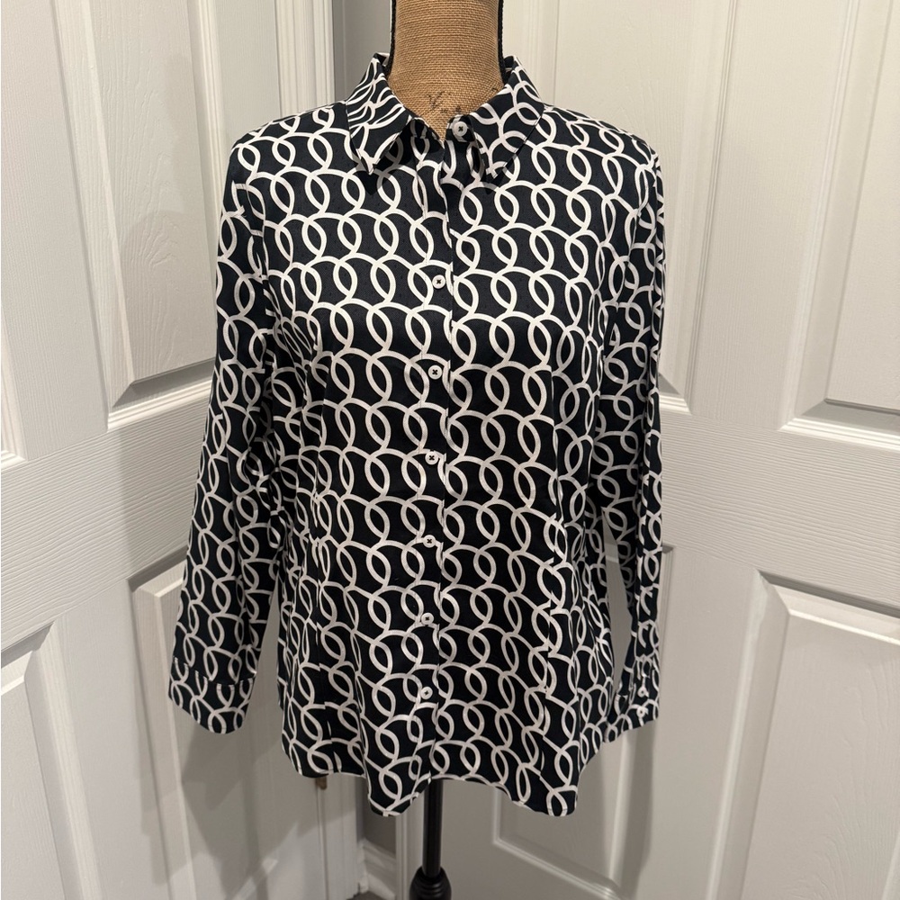 Chico's Black and White Loop-Print Button-Down Women's Shirt Blouse